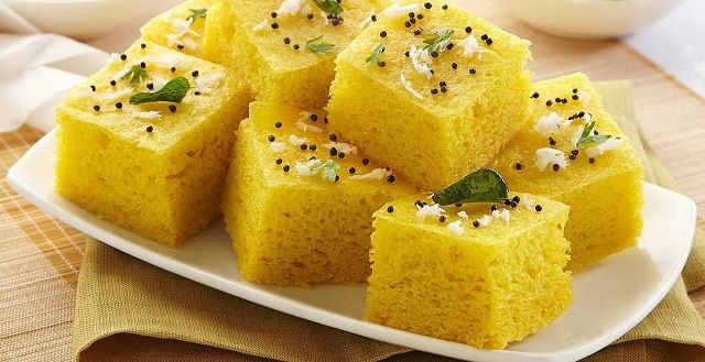 ढोकला रेसिपी | Dhokla recipe in Hindi । kaise banayen dhokla | रेसिपी | Recipe in Hindi | Nishaindia.com